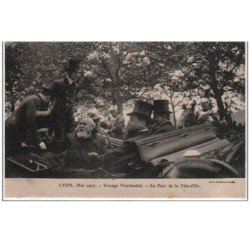LYON : mai 1907 - voyage présidentiel (Lot de 18 cartes postales anciennes sur soie) - très bon état