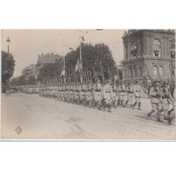 LE HAVRE : défilé militaire (lot de 11 cartes postales) - très bon état