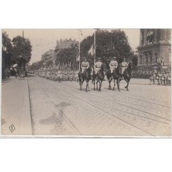 LE HAVRE : défilé militaire (lot de 11 cartes postales) - très bon état