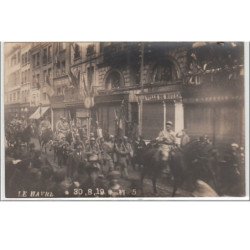 LE HAVRE : défilé militaire (lot de 8 cartes postales) - Très bon état