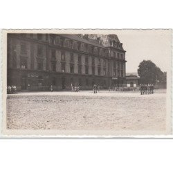 LE HAVRE : défilé militaire ( lot de 8 cartes postales) - très bon état