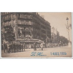 LE HAVRE : défilé militaire (lot de 8 cartes postales) - Très bon état