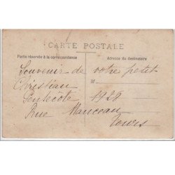 TOURS : lot de 2 cartes photo d'enfants rue Monceau avec le curé - très bon état  (légères marques d'album)