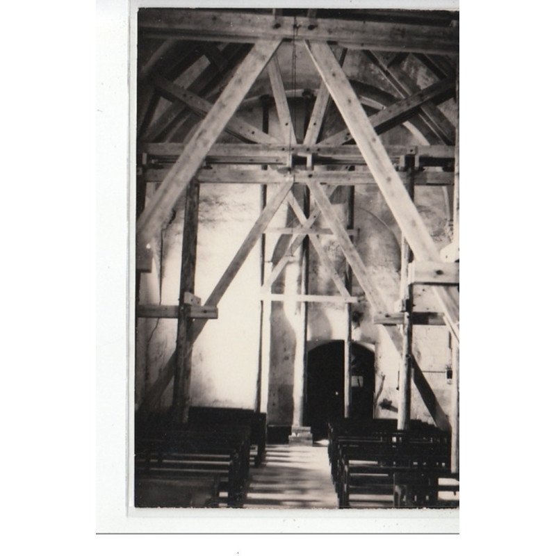 VALAURIE - CARTE PHOTO - Intérieur de l'Eglise - très bon état