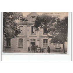TOURS - Ecole Maintenon - 104, rue des Docks - très bon état