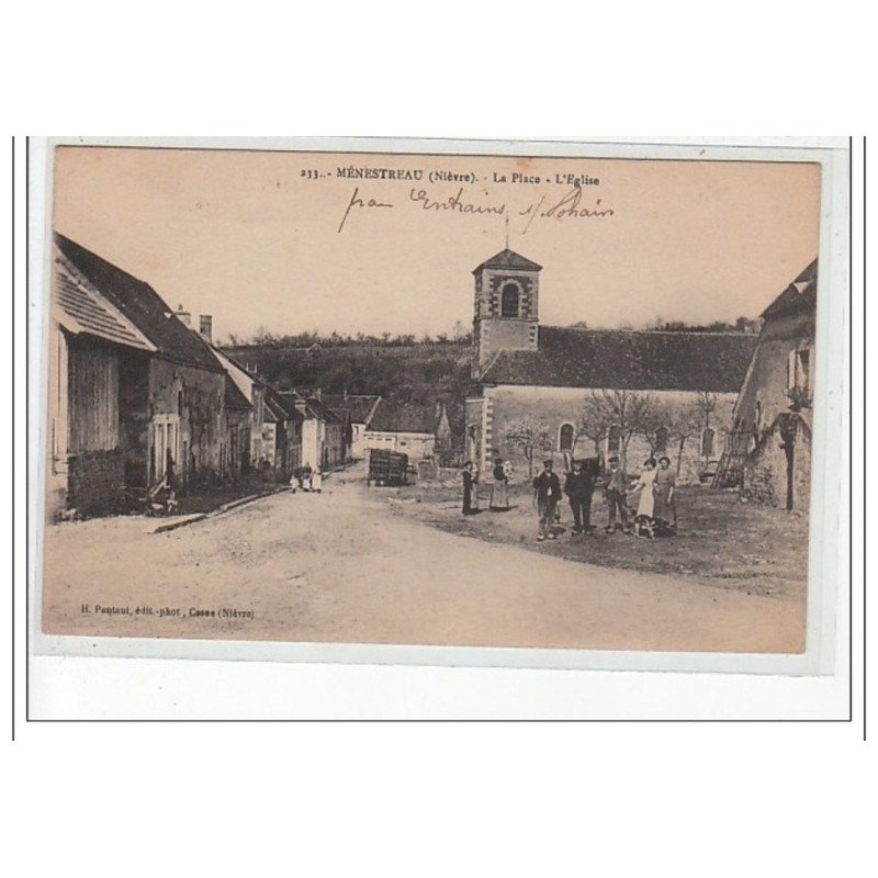 MENESTREAU - La Place - L'église - très bon état
