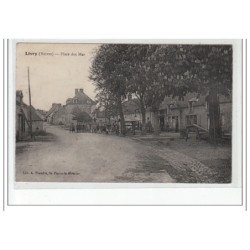 LIVRY - Place des Mar - très bon état