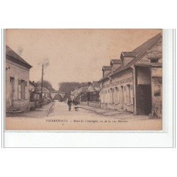 CHAUMONT EN VEXIN - Place du Marché au Poisson et rue de Gisors - très bon état