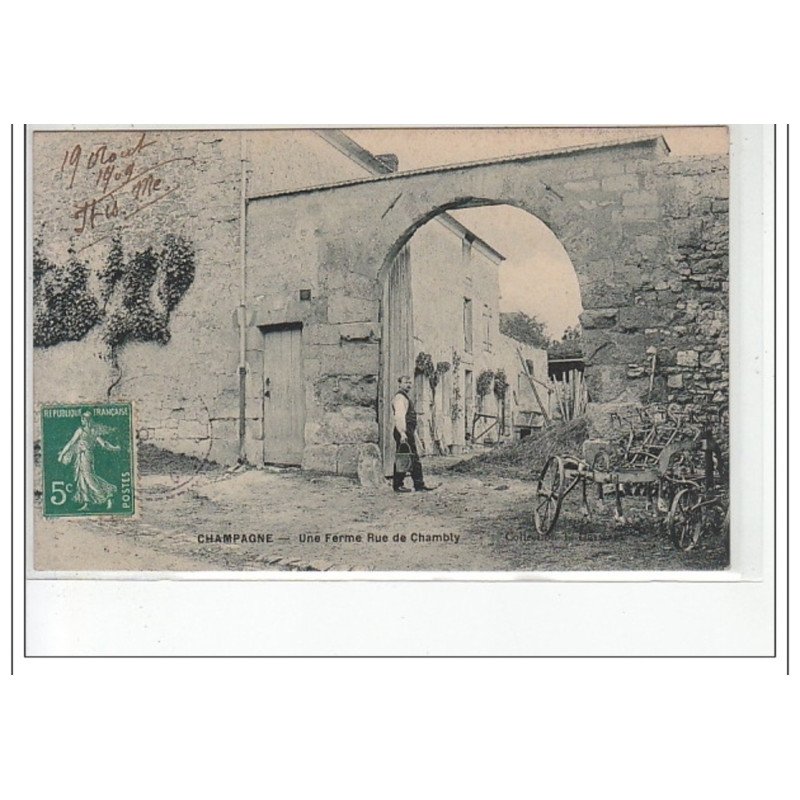 CHAMPAGNE - Une ferme rue de Chambly - très bon état