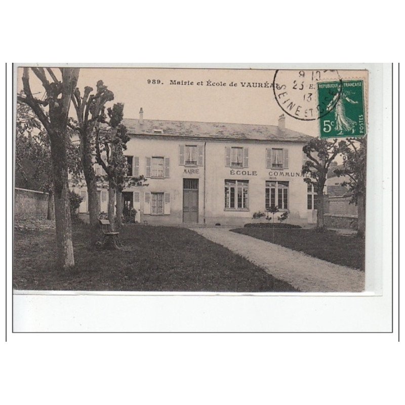 Mairie et école de VAUREAL - très bon état