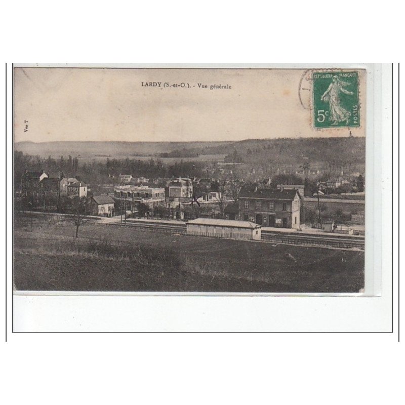 LARDY - Vue générale - très bon état