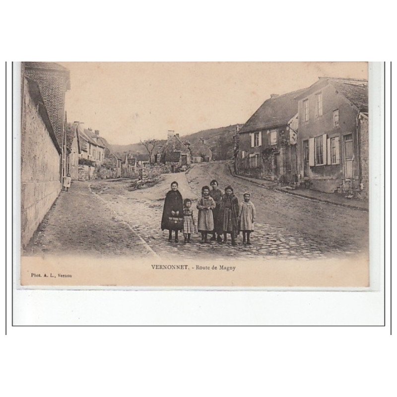 VERNONNET - Route de Magny - très bon état