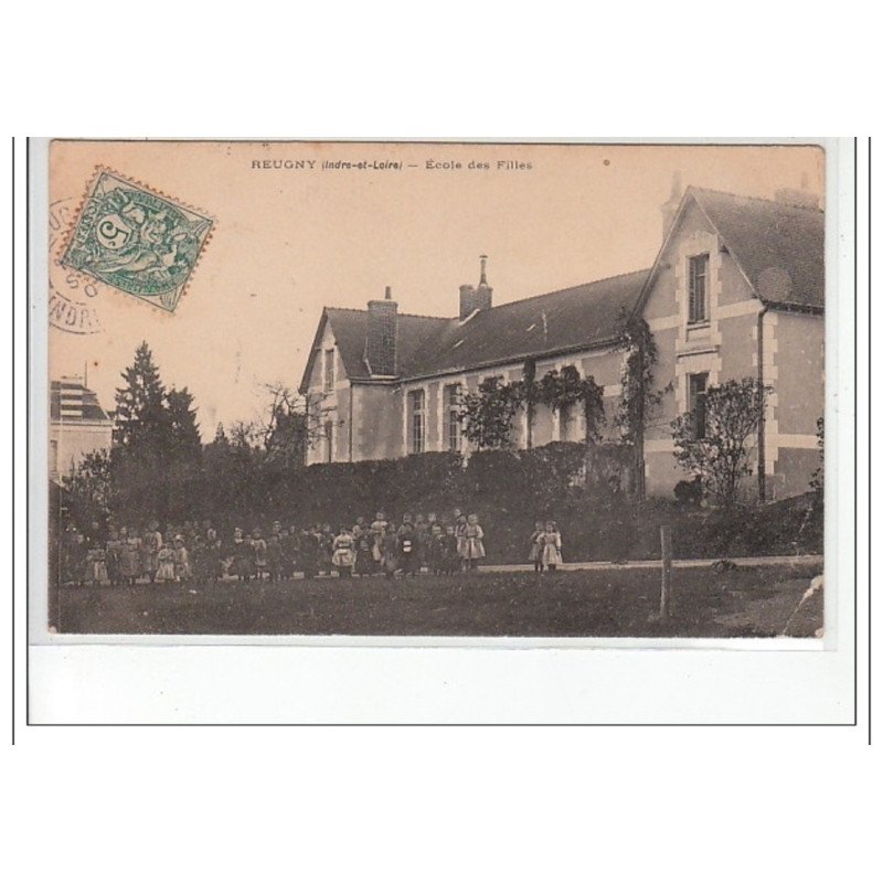 REUGNY - Ecole des Filles - état