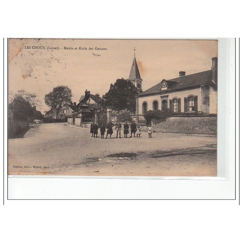 LES CHOUX - Mairie et école des garçons - très bon état