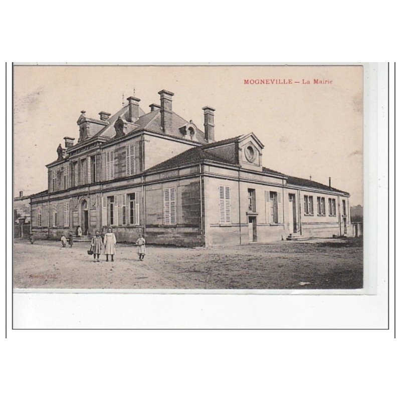 MOGNEVILLE - La mairie - très bon état