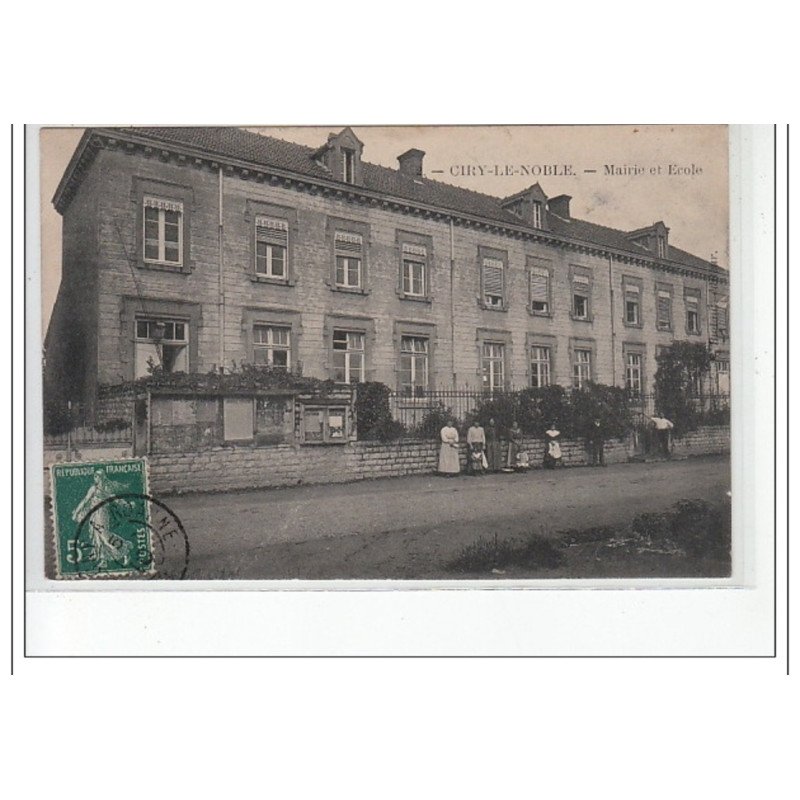 CIRY LE NOBLE - Mairie et école - très bon état