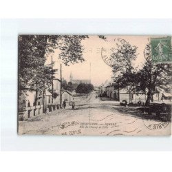 DOMPIERRE SUR BESBRE : Rue du Champ de Foire - très bon état