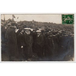 GRENOBLE : carte photo des manifestations contre les 3 ans en 1913 (règle pour le vote - politique) - très bon état