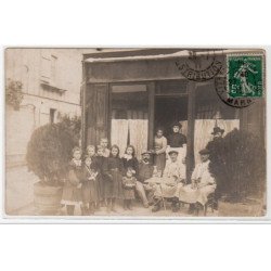 VITRY LE FRANCOIS : carte photo d'un café restaurant vers 1910 - très bon état