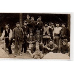 PUTEAUX : carte photo d'ouvriers vers 1910 - très bon état