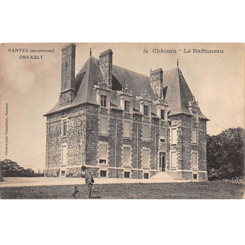 ORVAULT - Château " Le Raffuneau " - très bon état