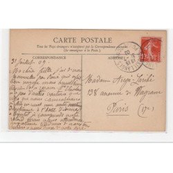 SAUXILLANGES : départ d'une diligence (service des dépêches- courrier) - très bon état