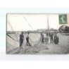 TROUVILLE : Pêcheurs réparant leurs filets - état