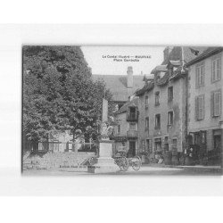 MAURIAC : Place Gambetta - très bon état