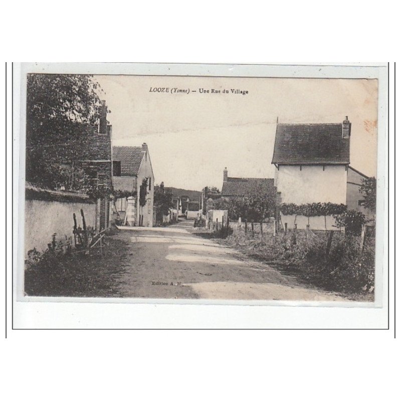LOOZE - Une rue du Village - état