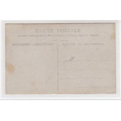 PARIS : carte photo du char """"la France protège le commerce et l'industrie"""" pendant la mi-carême vers 1910 - très b