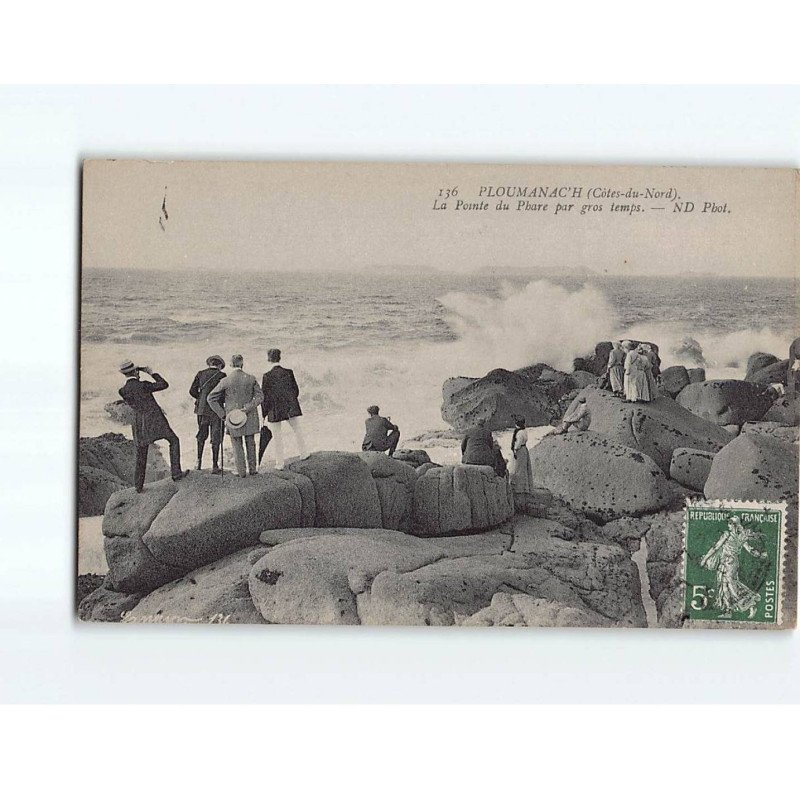 PLOUMANACH : La pointe du phare par gros temps - très bon état