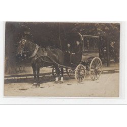 PARIS : carte photo d'un attelage vers 1910 - très bon état