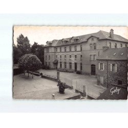 LAMBALLE : Ecole Saint-Joseph - très bon état