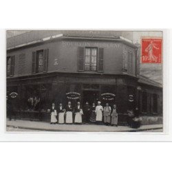 PARIS : carte photo d'un magasin de vins et liqueurs (Bouillon Moderne) rue de la Roquette - très bon état