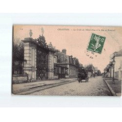 CHARTRES : La Grille de l'Hôtel Dieu et la rue de Bonneval - très bon état