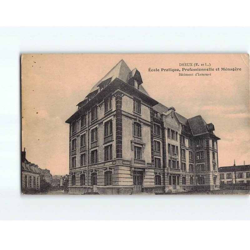 DREUX : Ecole Pratique, Professionnelle et Ménagère, Bâtiment d'Internat - état DREUX : Ecole Pratique, Professionnelle et Ménagère, Bâtiment d'Internat - état