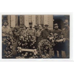 NEUILLY SUR SEINE : carte photo des couronnes de fleurs aux morts pour la patrie (guerre 14-18) - très bon état