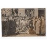 PARIS : carte photo d'une salle de classe de la Sorbonne vers 1910 (sciences) - état (défauts)