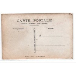 PARIS : carte photo d'une salle de classe de la Sorbonne vers 1910 (sciences) - état (défauts)