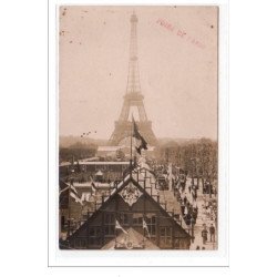 PARIS : carte photo de stand de la foire de Paris (Tour Eiffel) - très bon état