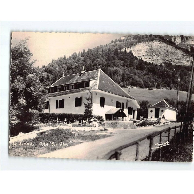 LE SAPPEY : Hôtel ""Bon Abri"" - très bon état LE SAPPEY : Hôtel ""Bon Abri"" - très bon état