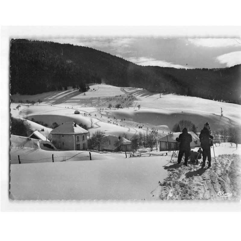 LE SAPPEY : Les pistes de Ski et le Remonte-Pente - très bon état LE SAPPEY : Les pistes de Ski et le Remonte-Pente - très bon état