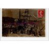 A localiser : carte photo d'ouvriers travaillant pour une féculerie vers 1910 - très bon état