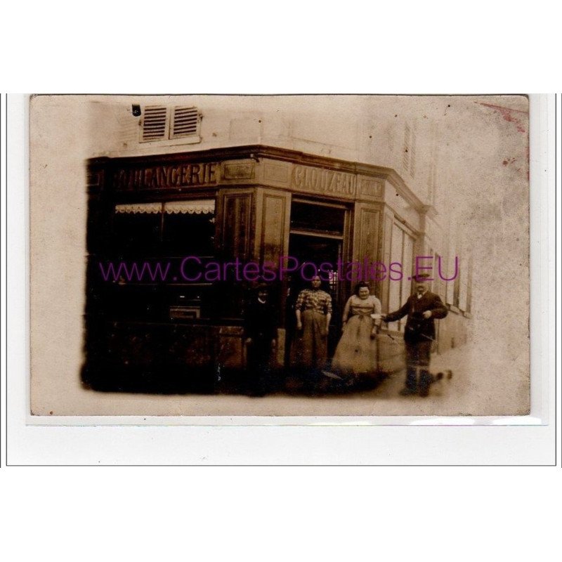 MELUN : carte photo de la boulangerie CLOUZEAU vers 1910 - très bon état