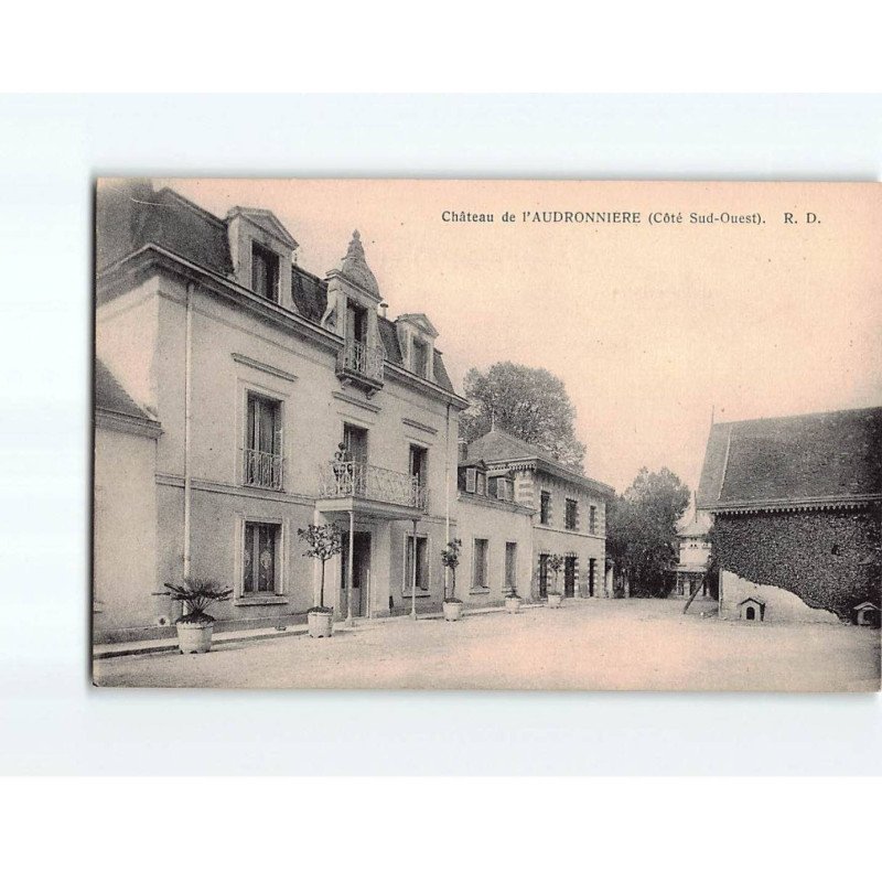 Château de l'AUDRONNIERE - très bon état