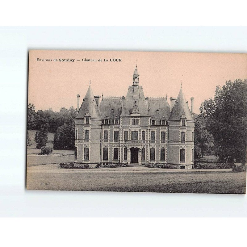 Château de La Cour - très bon état Château de La Cour - très bon état