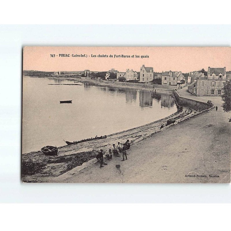 PIRIAC : Les Chalets du Fort-Baron et les Quais - état