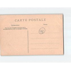 Iliennes de BATZ attendant au Bac - très bon état