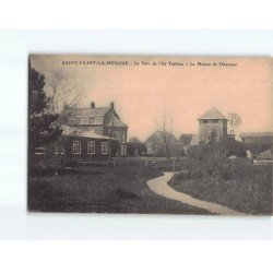 SAINT VAAST LA HOUGUE : Le Parc de l'Ile Tatihou, la Maison du Directeur - très bon état