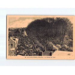 LA HAYE PESNEL : Le Champ de Foire - très bon état